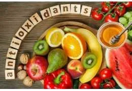 Natural Antioxidants in Honey: The Ultimate Guide to Benefits vs. Supplements Natural Antioxidants in Honey: The Ultimate Guide to Benefits vs. Supplements